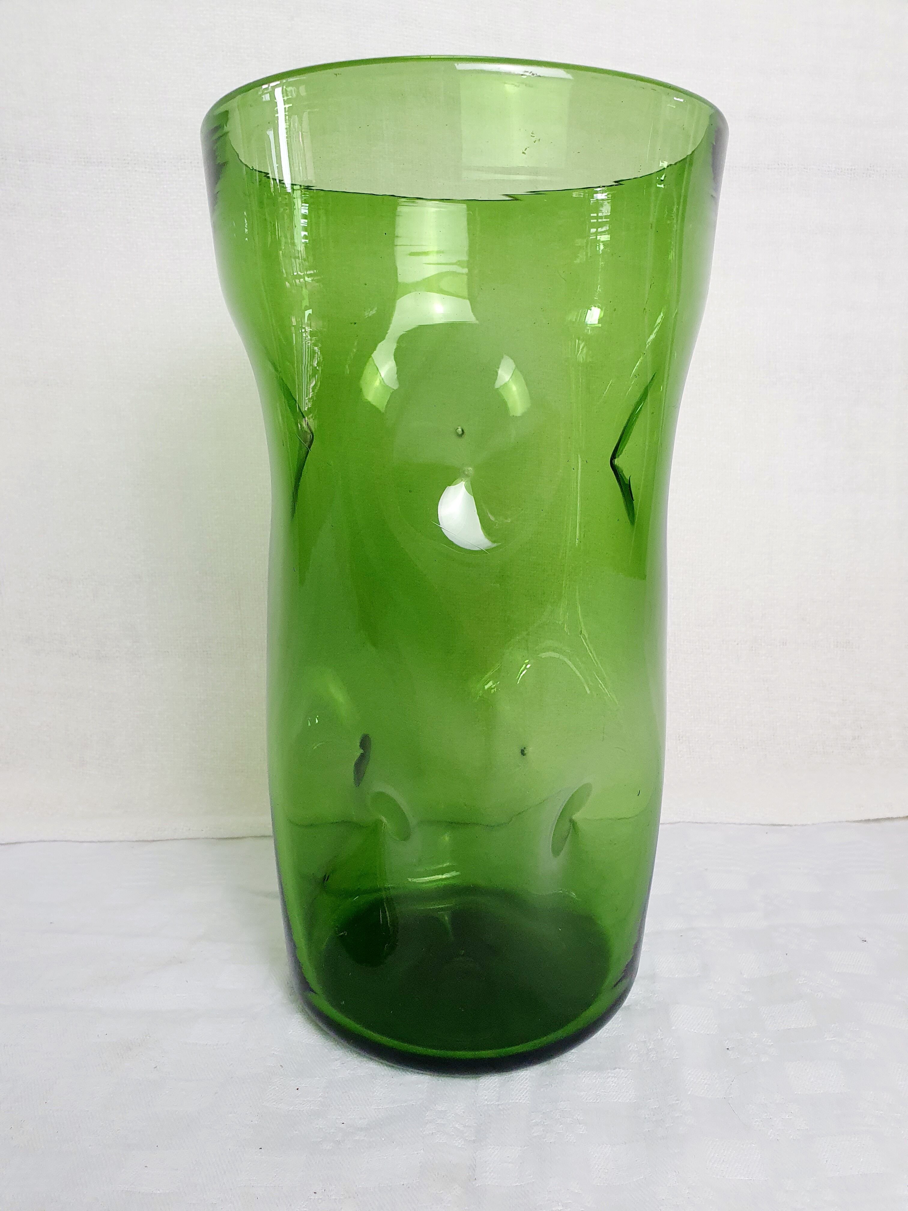 Mouth-blown vase 1960