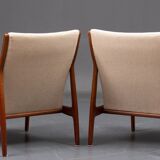 Danish furniture architect. armchair with a teak, rye and seat cushion structure