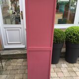 Parisian wardrobe bonnetière