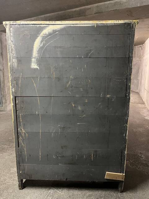 Armoire