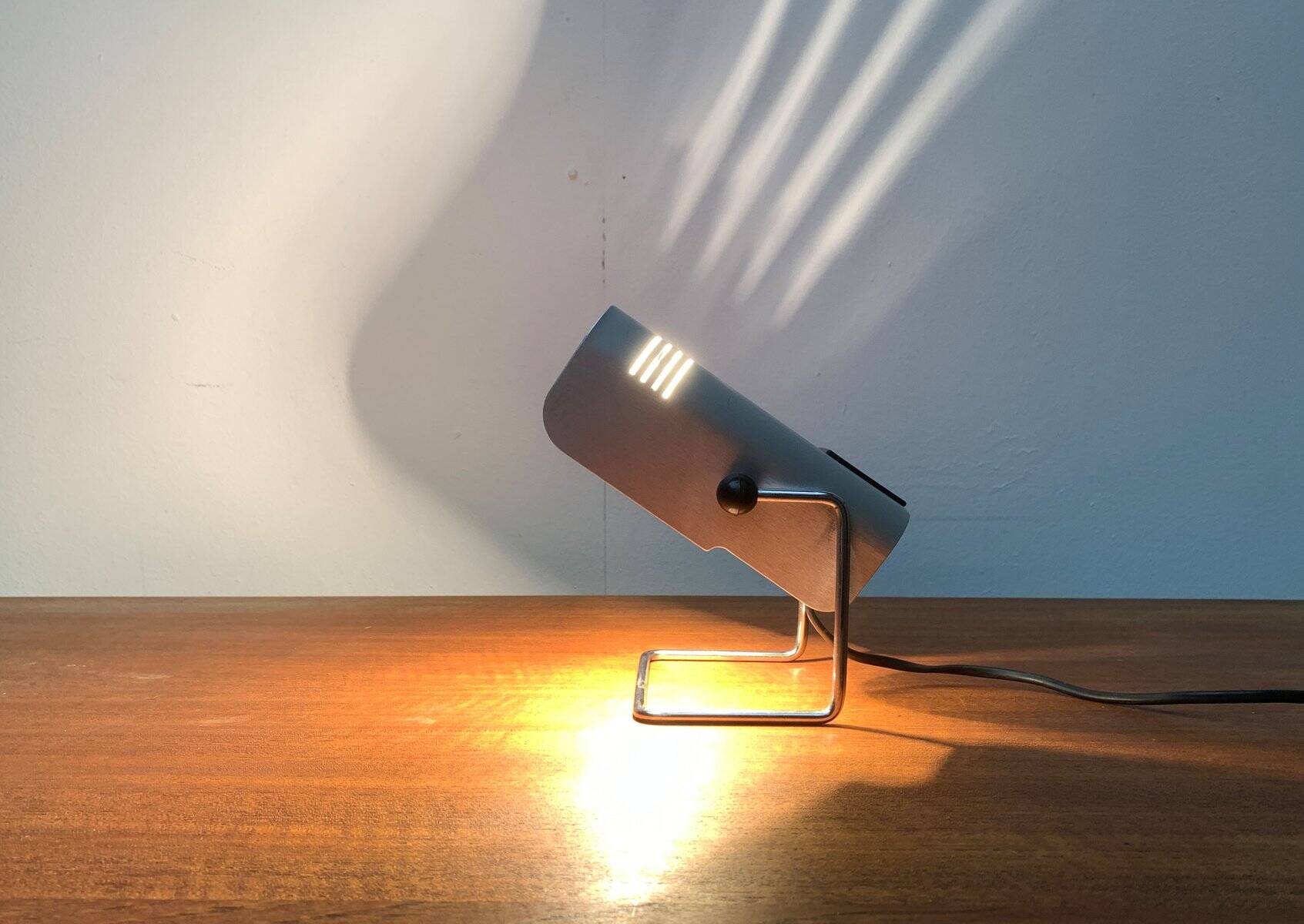 Vintage table lamp from the Italian space age by Targetti