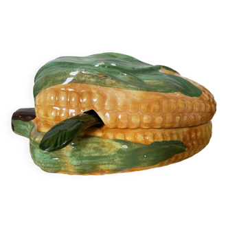 Corn cob slip gravy boat