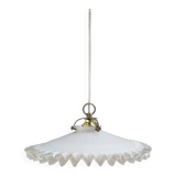 Notched opaline suspension