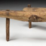 Tabouret tripode primitif Wabi Sabi, France, 18ème siècle