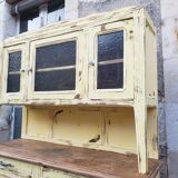Buffet double patine  jaune tendre