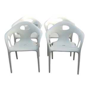 4 fauteuils blanc modèle Supernatural