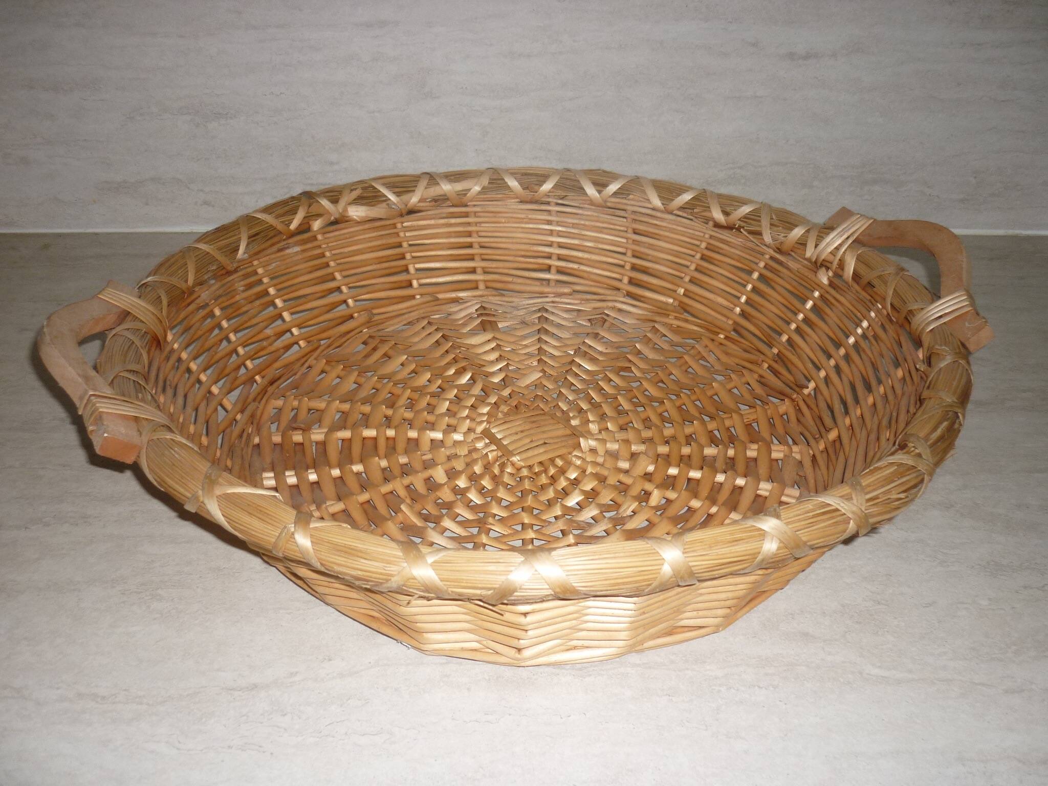 Large round basket with handles Ø 58 cm