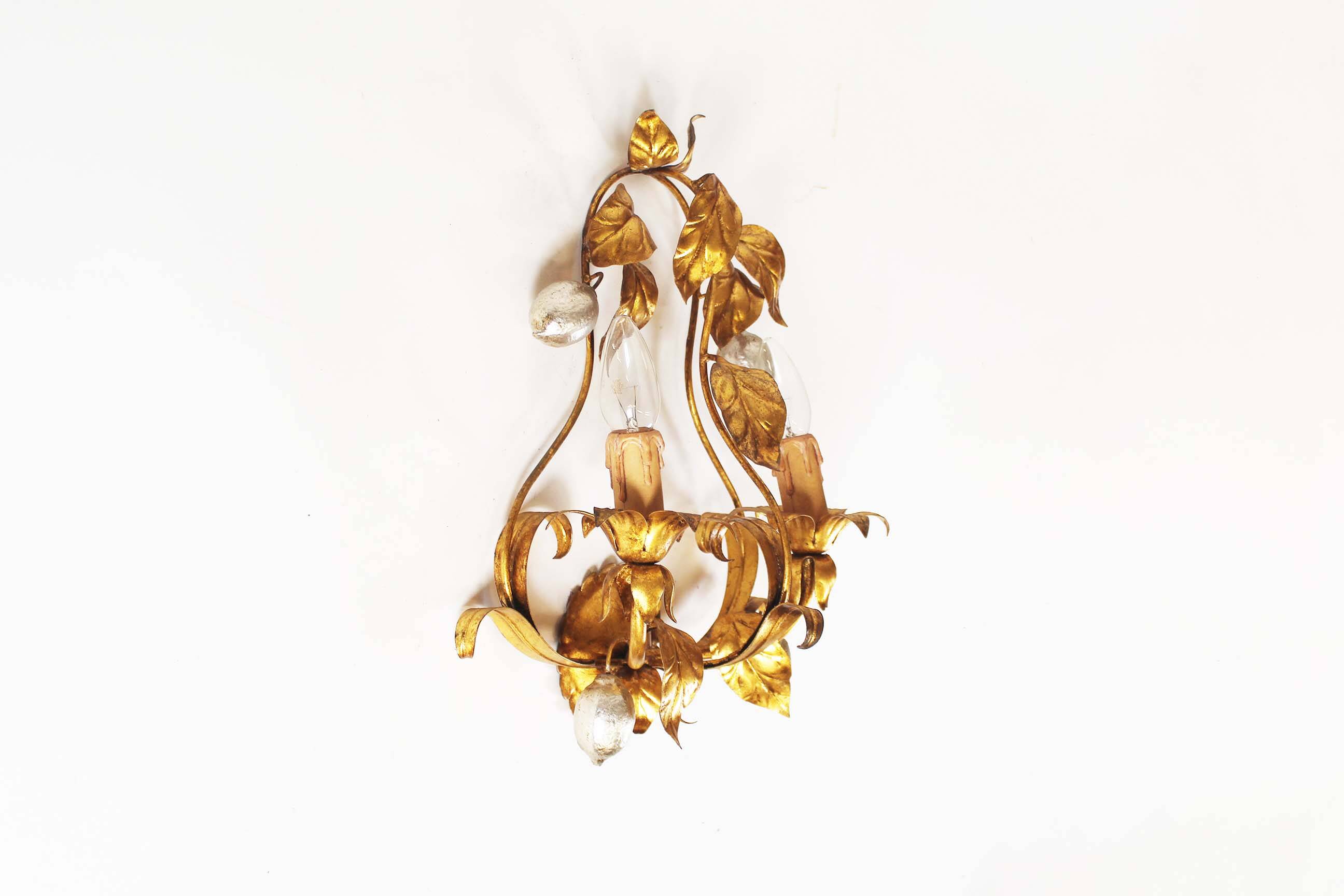 Wonderful vintage ‘citrus’ gilt wall sconce by Hans Kögl