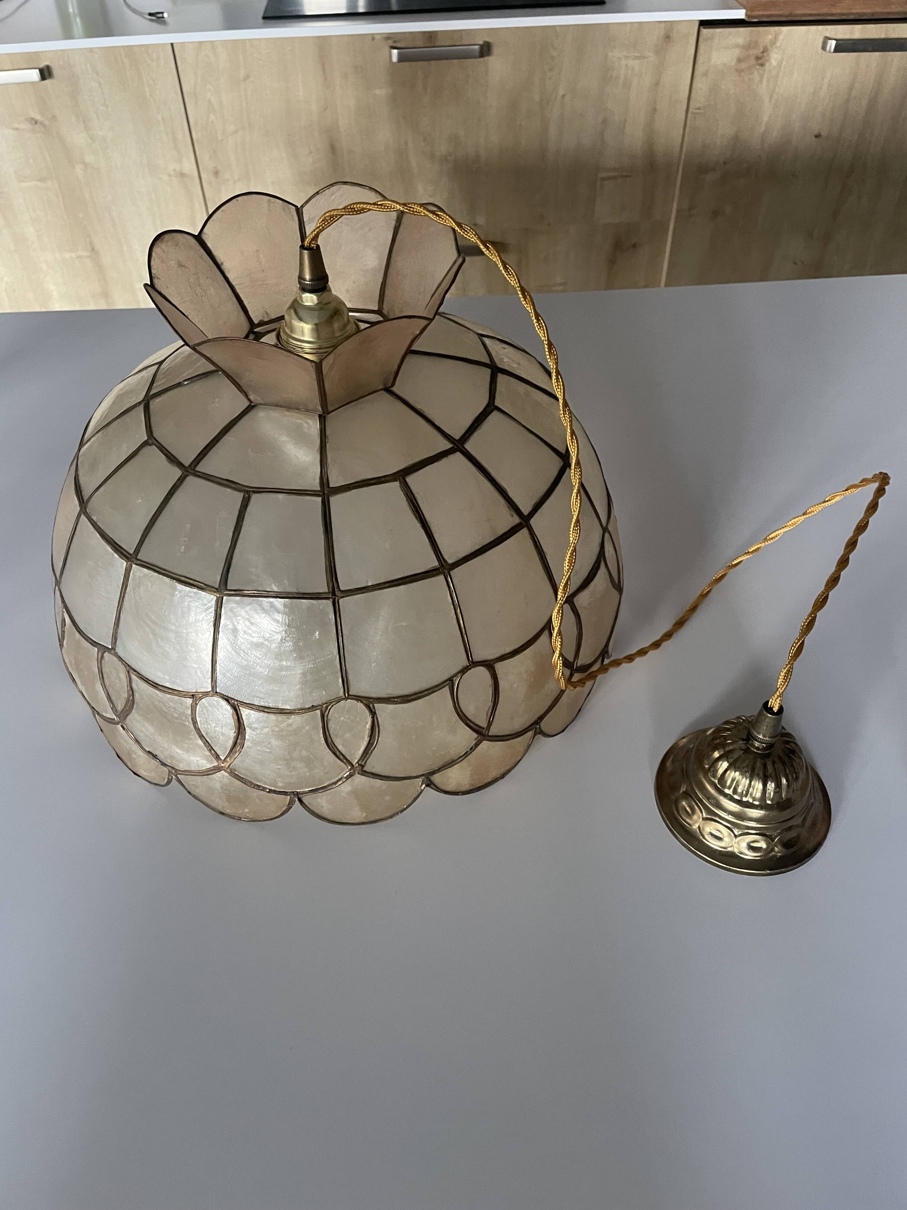 Large pendant lamp with mother-of-pearl and brass shade