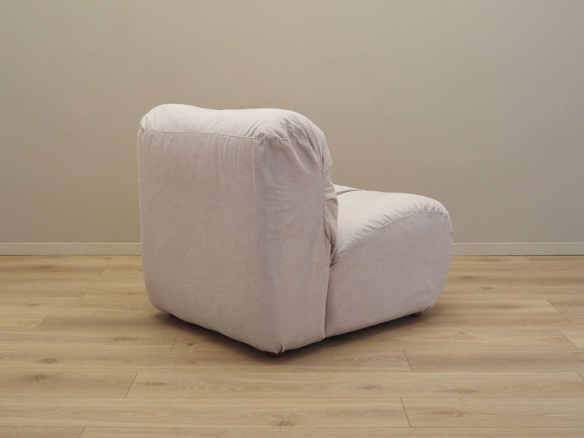 Beige armchair, Italian design, 1970s, production: Italy
