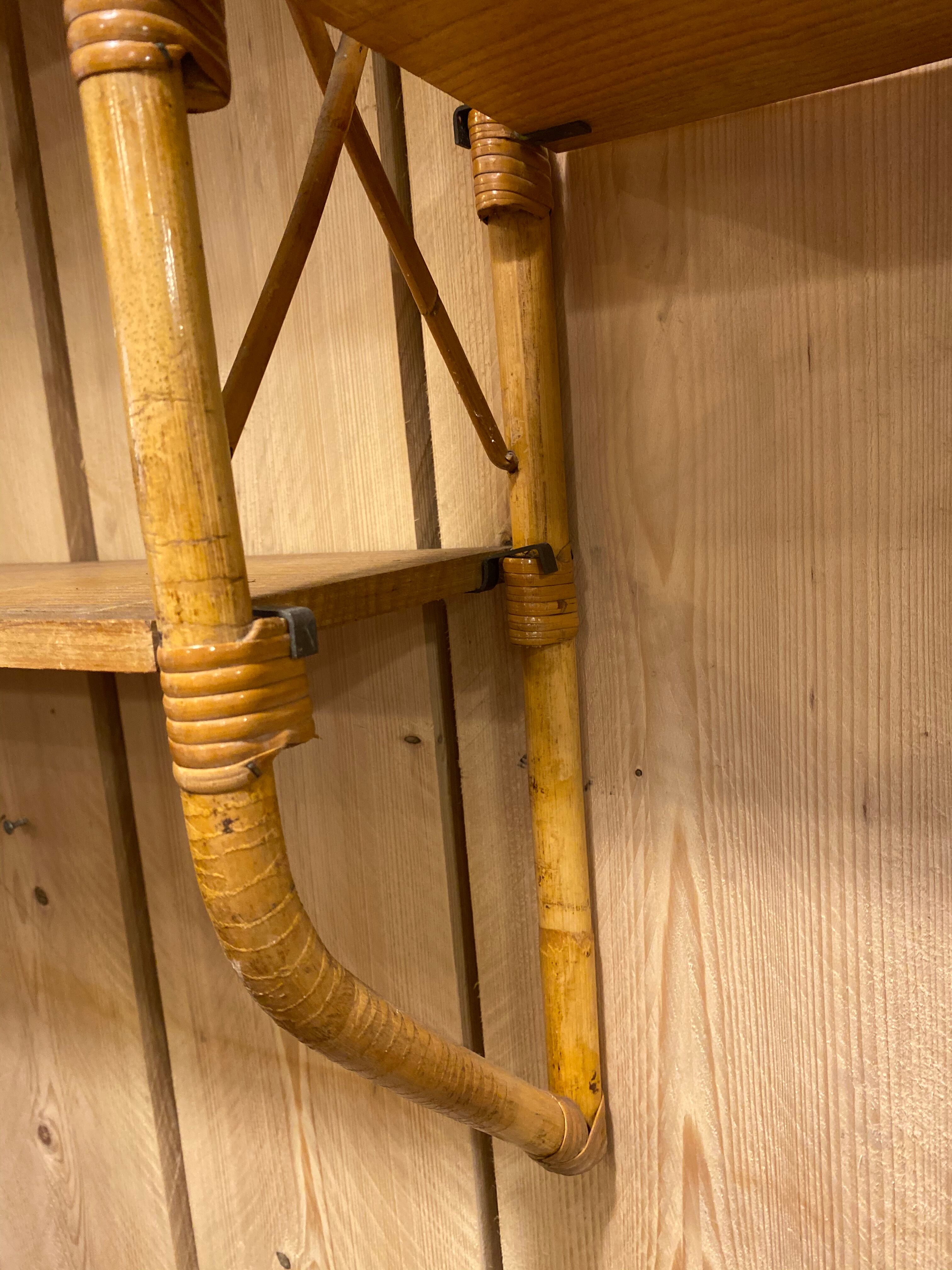 Double shelves murale rattan 1960