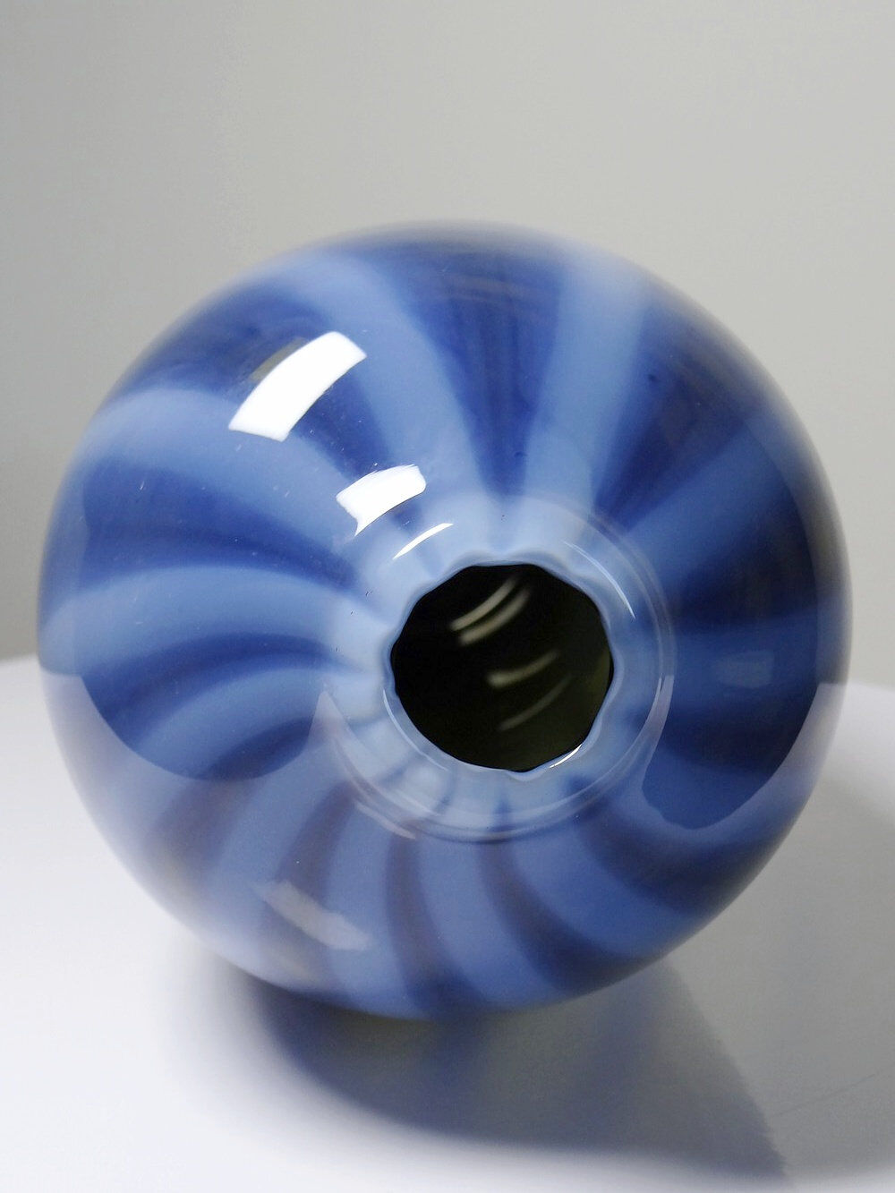 Vintage smoked glass vase lined with opaline, Murano bubble.