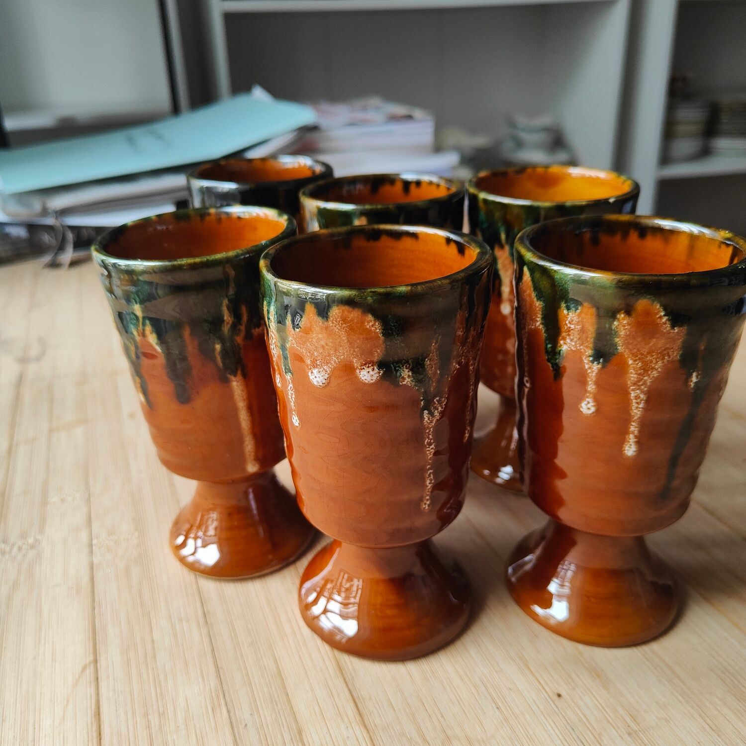 6 Vallauris style mazagrans