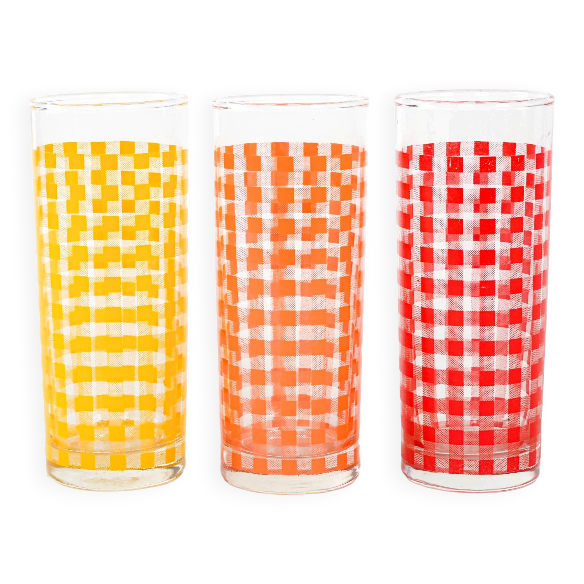 Ensemble de trois verres, design danois, années 1970, fabriqué au Danemark.