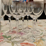 Crystal wine glasses (bud-shaped foot)