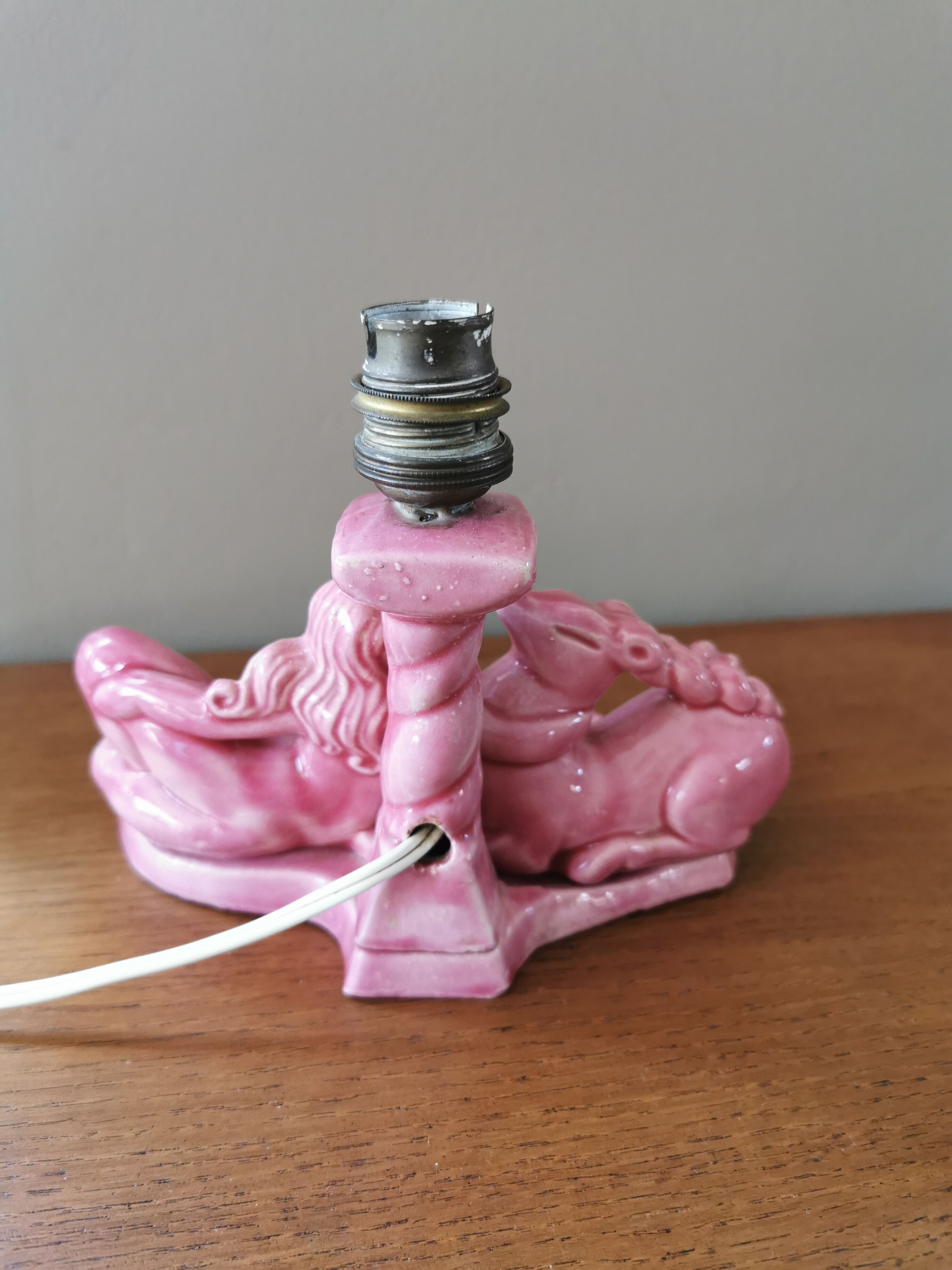 Vintage 50s lamp in pink ceramic