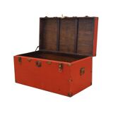 Commode rouge, design scandinave, années 1950