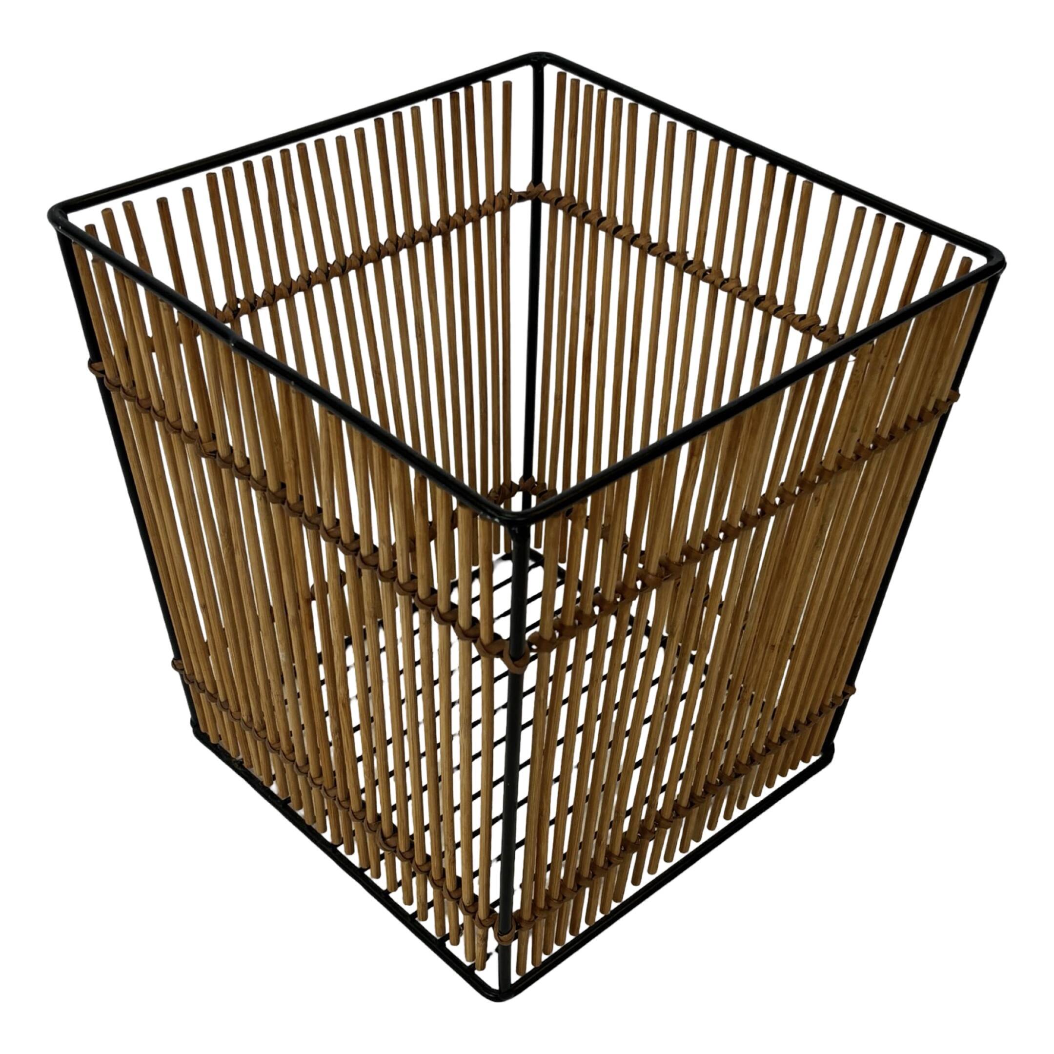 Vintage Rohe Noordwolde rattan basket by Dirk van Sliedrecht 60's Design