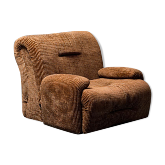 Armchair in brown fabric 70