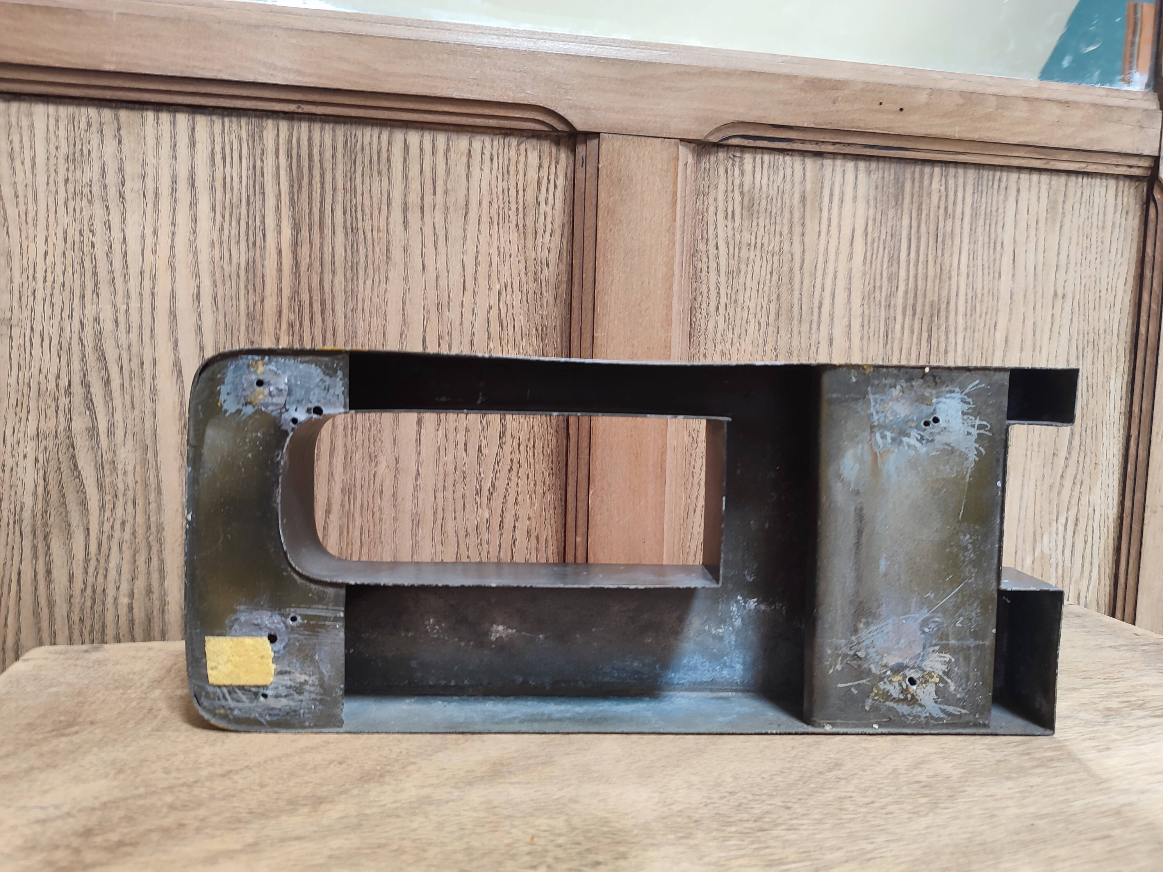 Vintage sign letter D