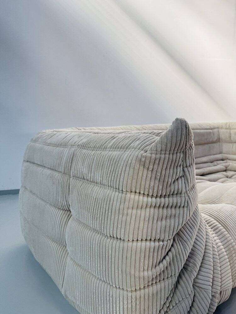 Beige Amrest Togo Sofa attributed to Michel Ducaroy for Ligne Roset, 1970s.