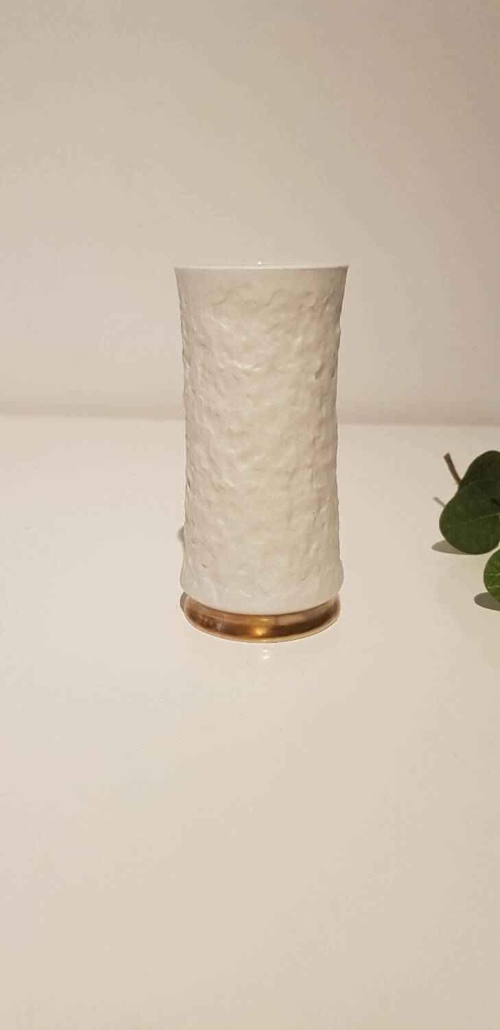 Saxon porcelain vase