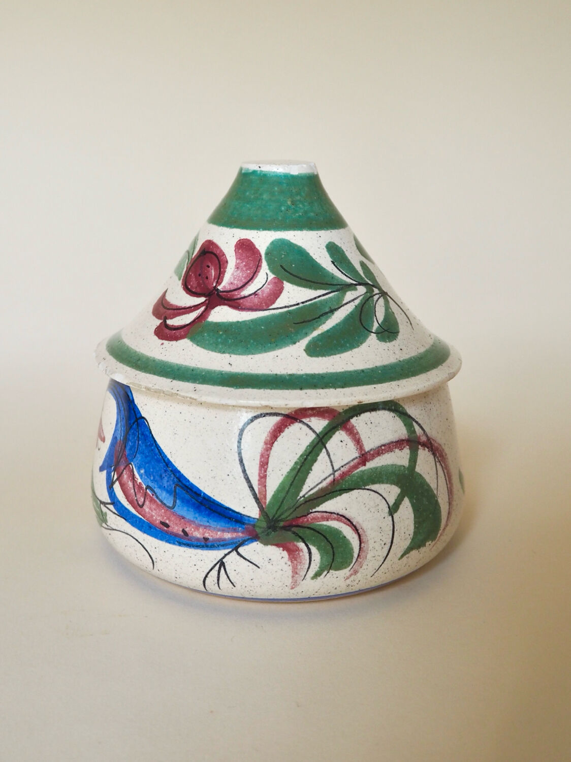 Covered pot in Pignot earthenware, rooster decoration.