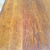 Bistro table with curved wooden legs