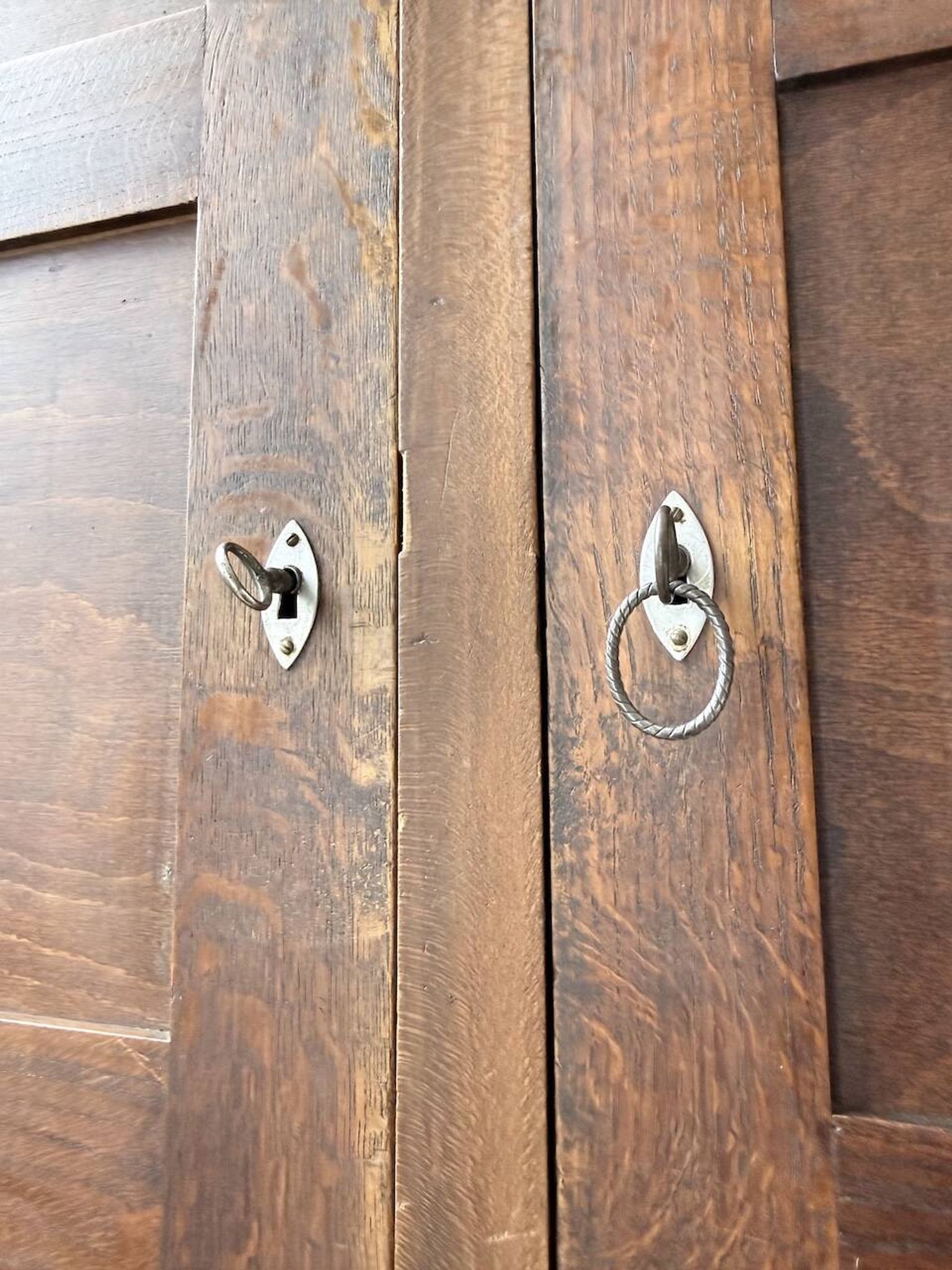 Oak wardrobe "Basque" Dudouyt