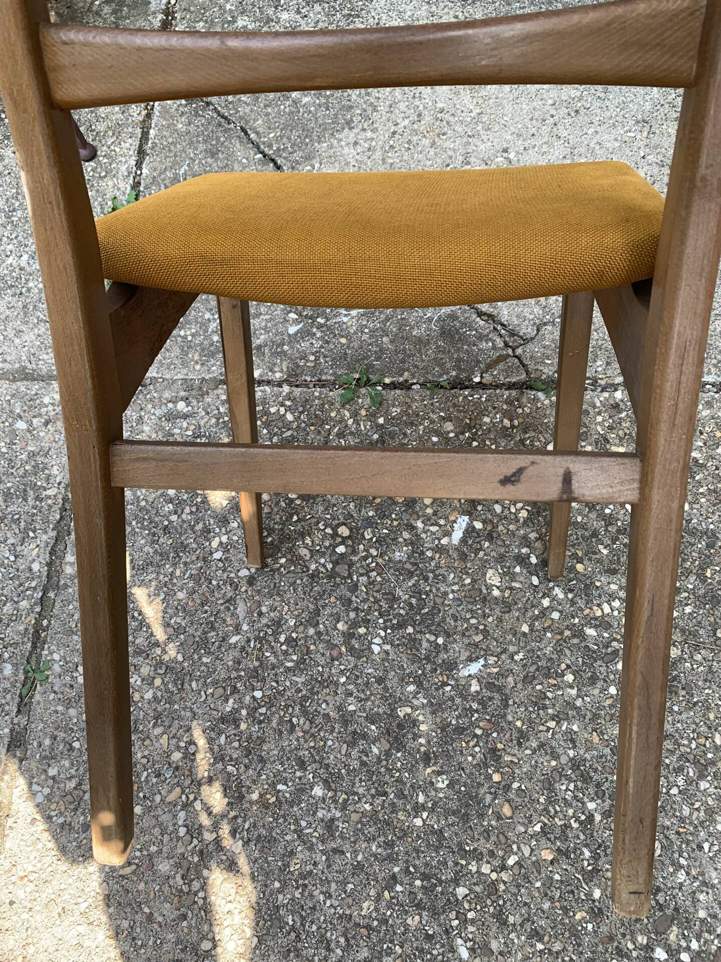 Pair of Vintage Scandinavian "Ladderback" Chairs (1960) - To Restore
