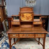 Bureau ancien français de style Art Nouveau.