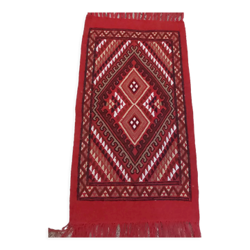 Authentic red carpet in pure wool