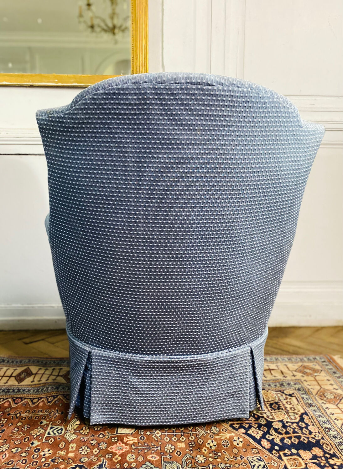 Paire de fauteuils crapauds Napoleon III tapisserie bleue - France 19eme siècle