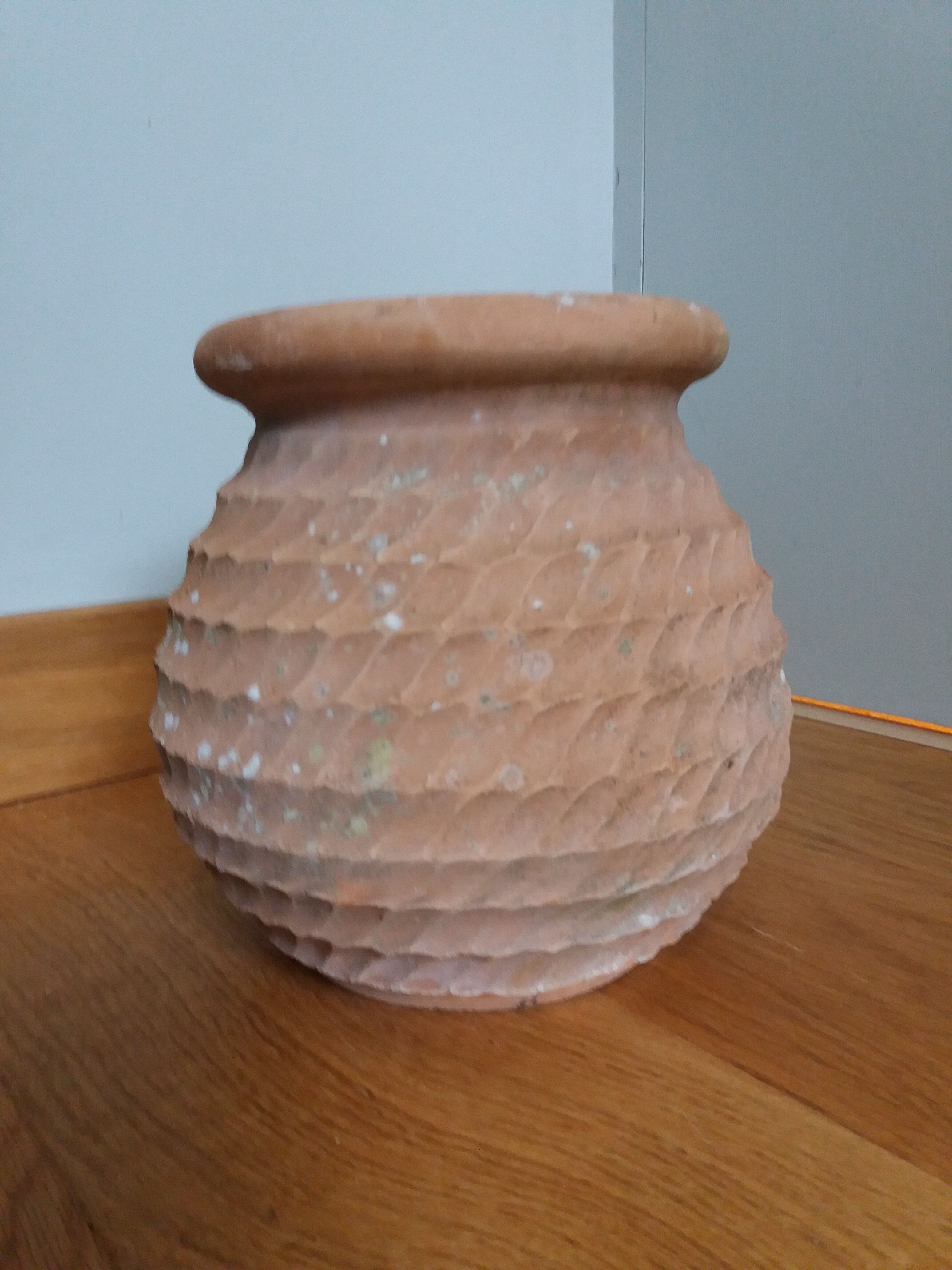 Terracotta jar pot rope decoration Goicoechea Basque Country