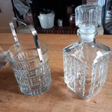 1 whiskey decanter + 1 vintage ice bucket