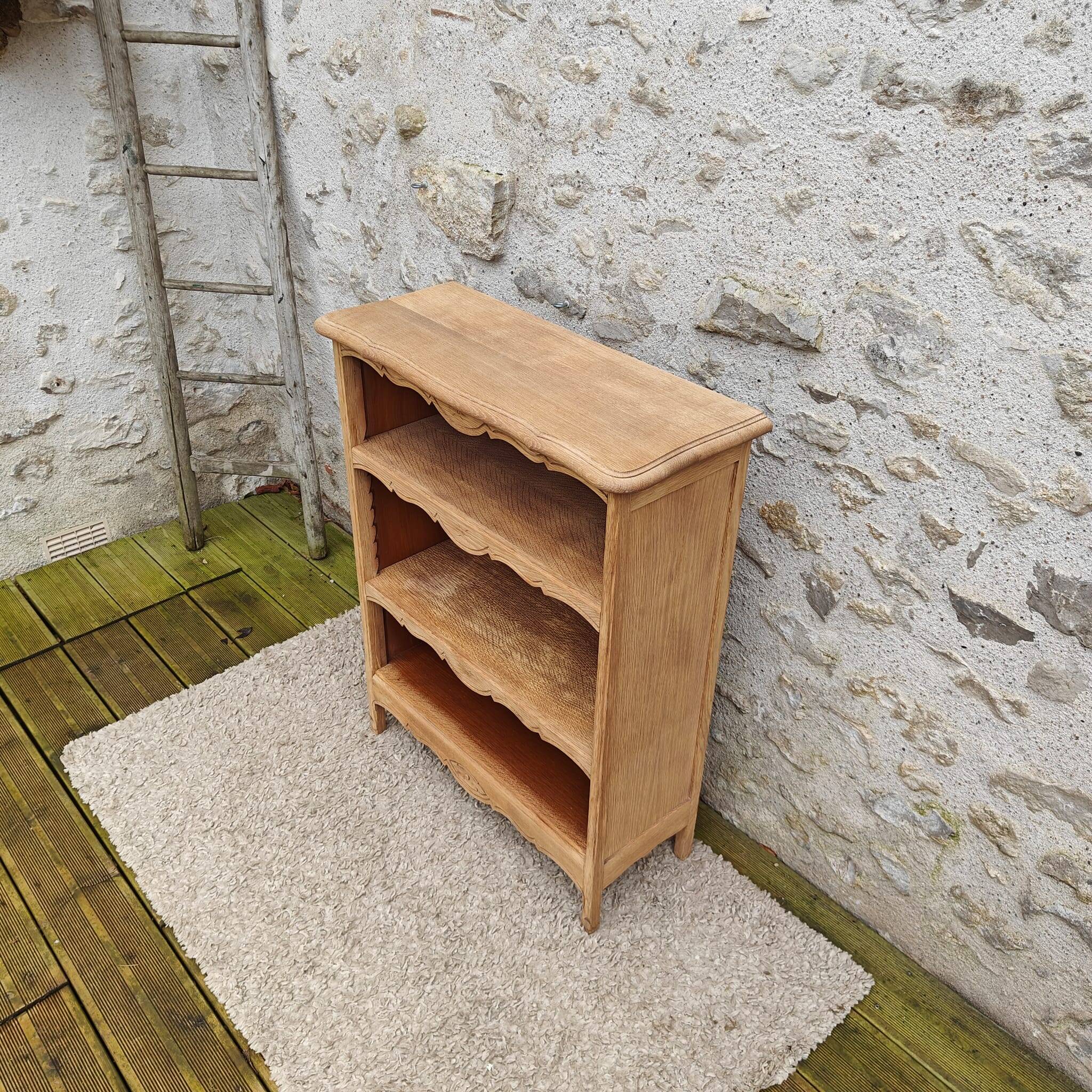 Small bookcase