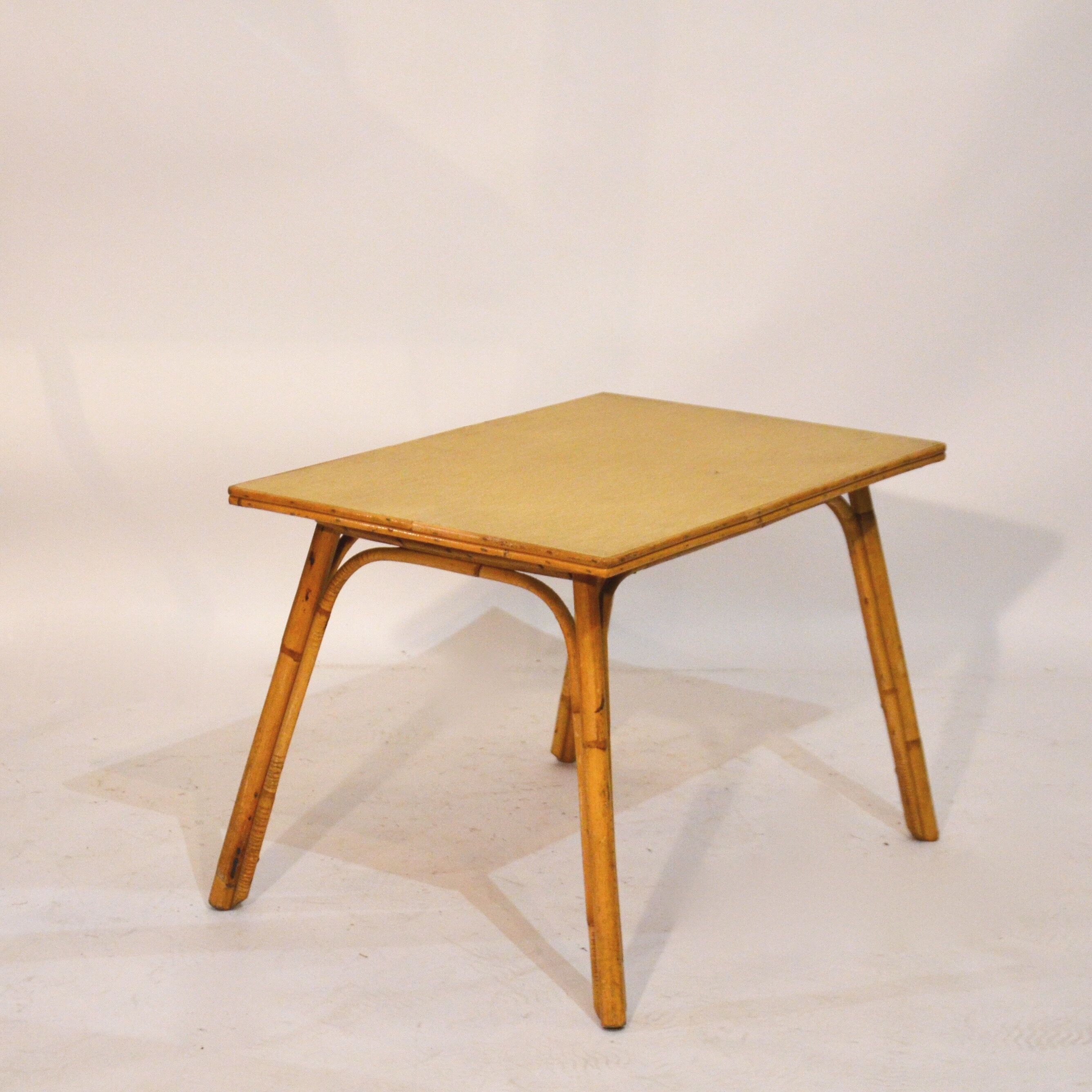 Coffee table rattan 60s