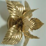 Golden flower wall lamp