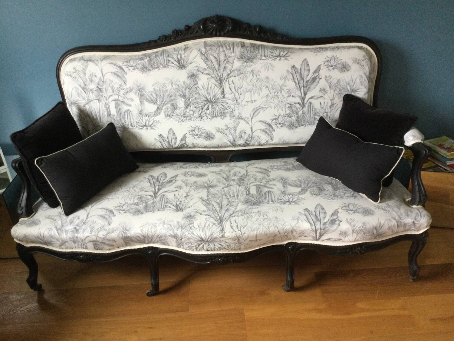 Napoleon III style bench