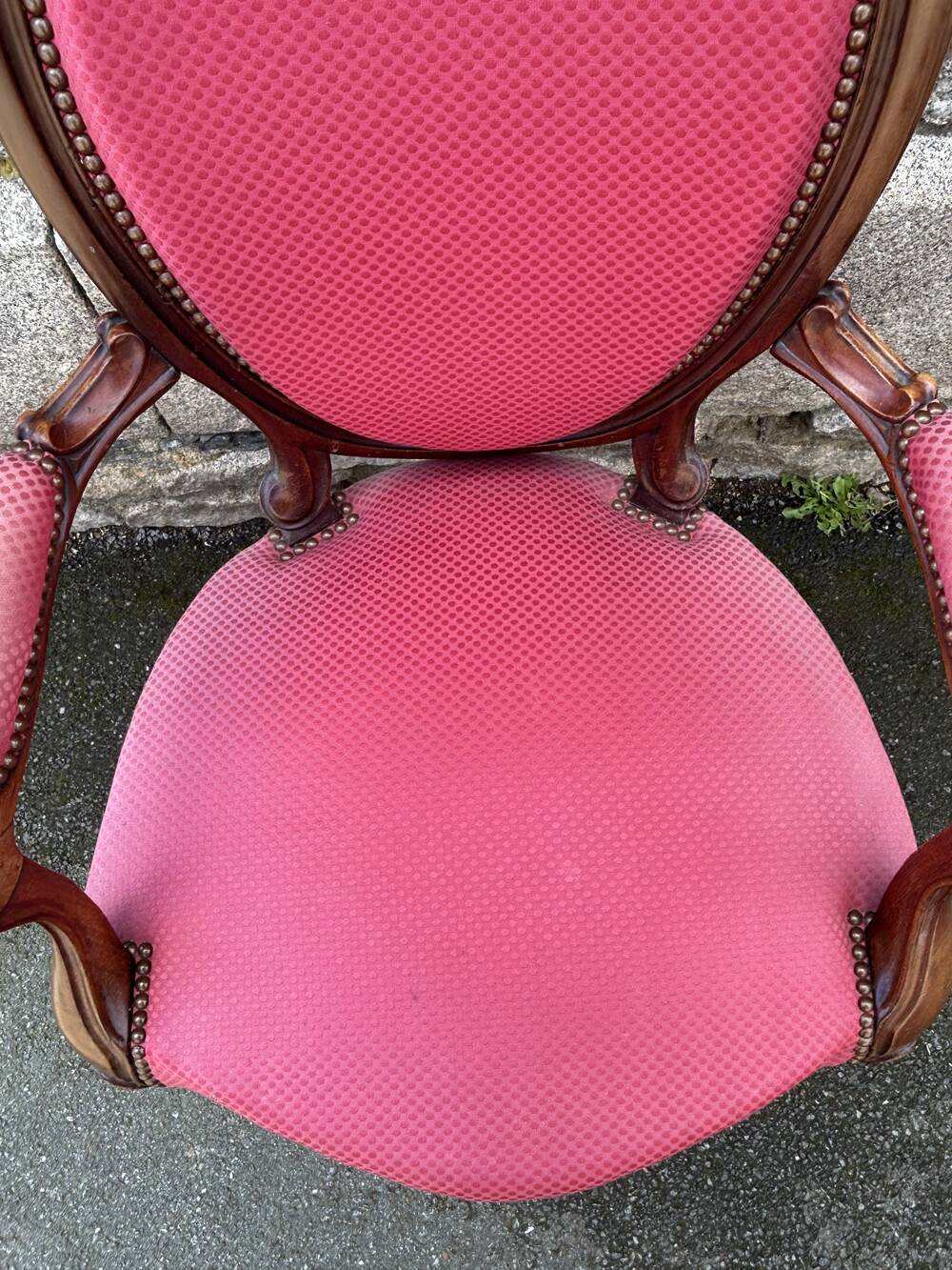 Louis Philippe medallion armchair, vintage, late 19th century, early 20th century.