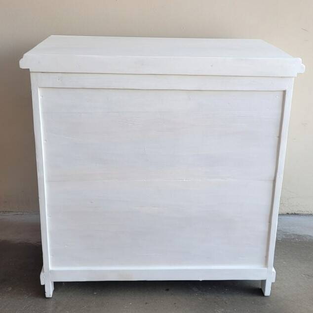 very beautiful white Parisian-style furniture from the 1970s/80s