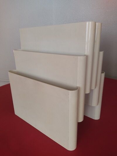 Kartell magazine holder space age
