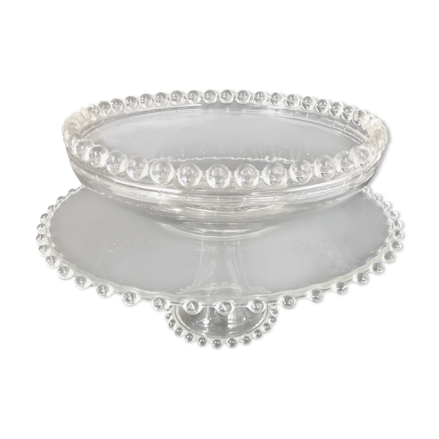 Flat cake display on foot and flat