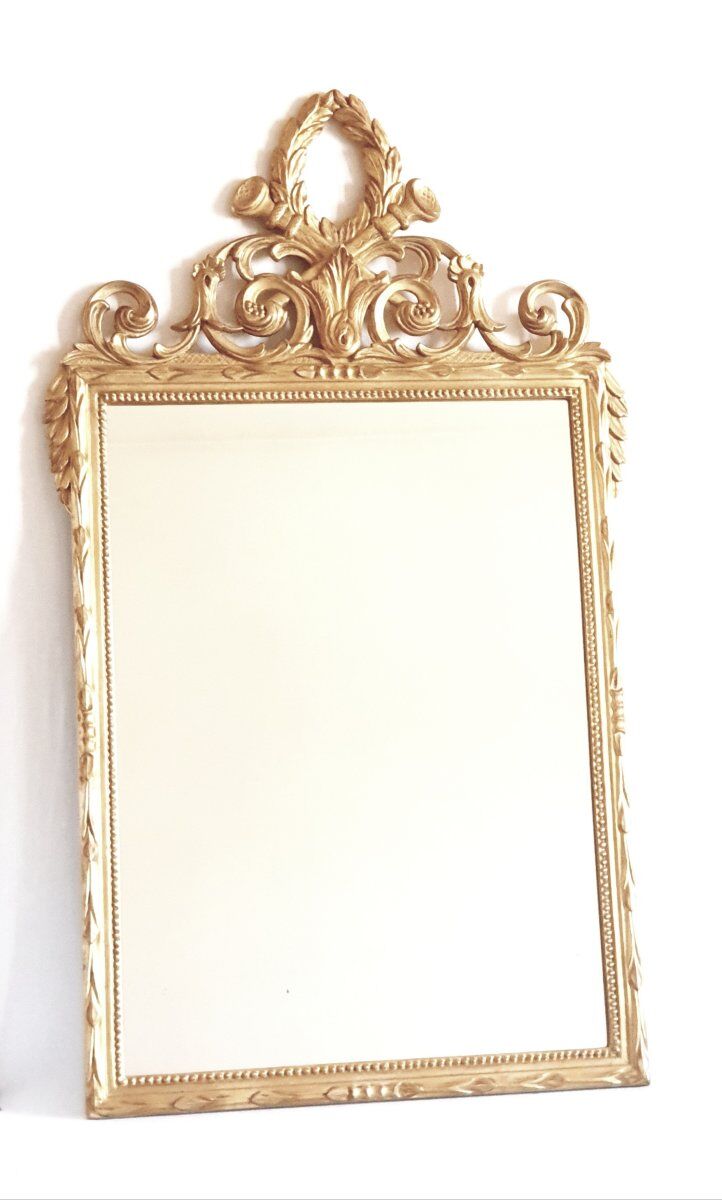 Miroir doré XXe style Louis XVI