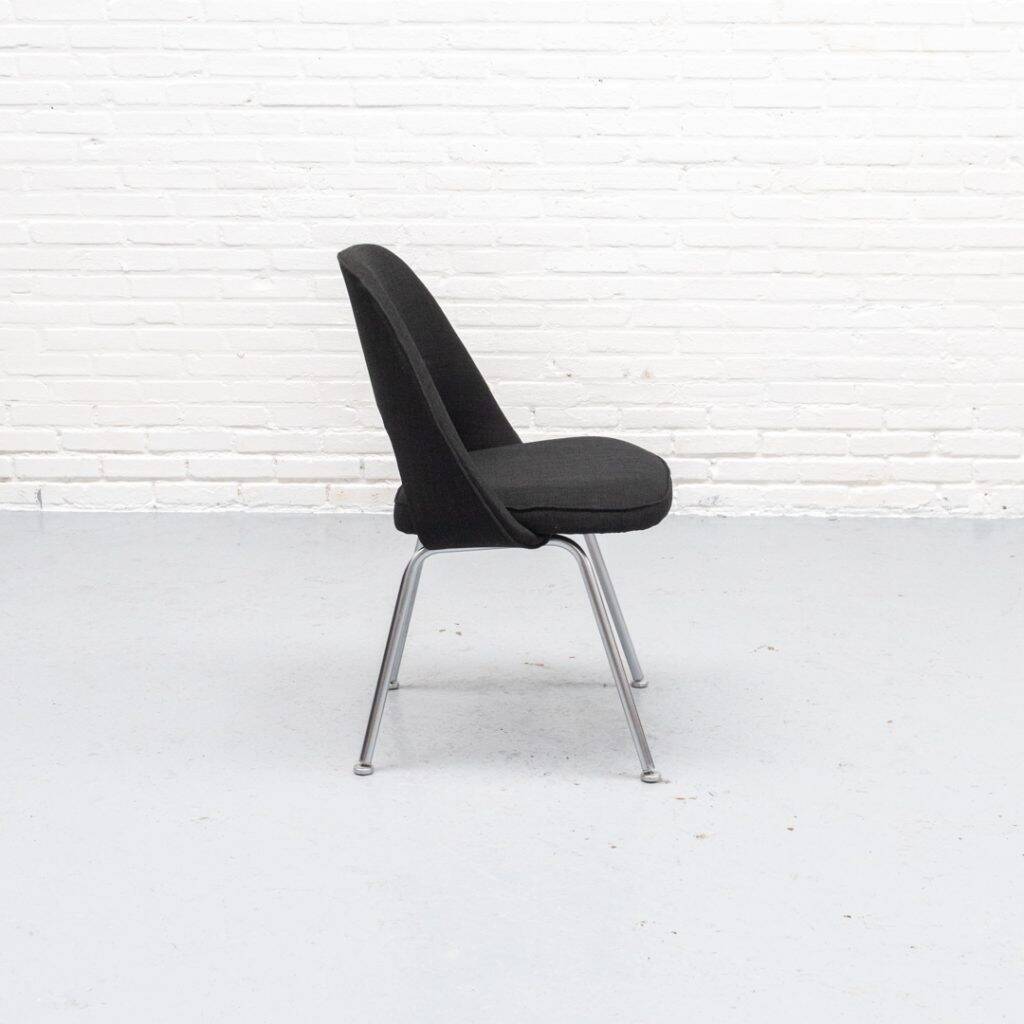 Conference dining chairs set 1970s