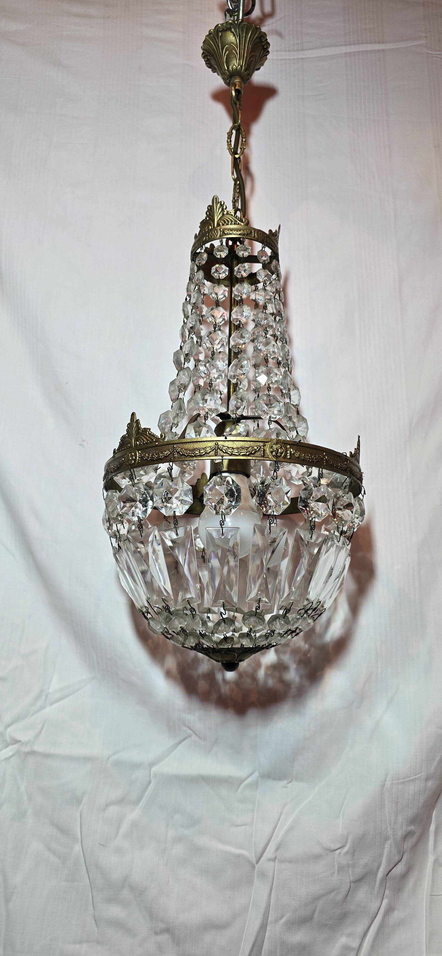 Petit lustre montgolfière à pampilles en cristal, style Napoléon III -