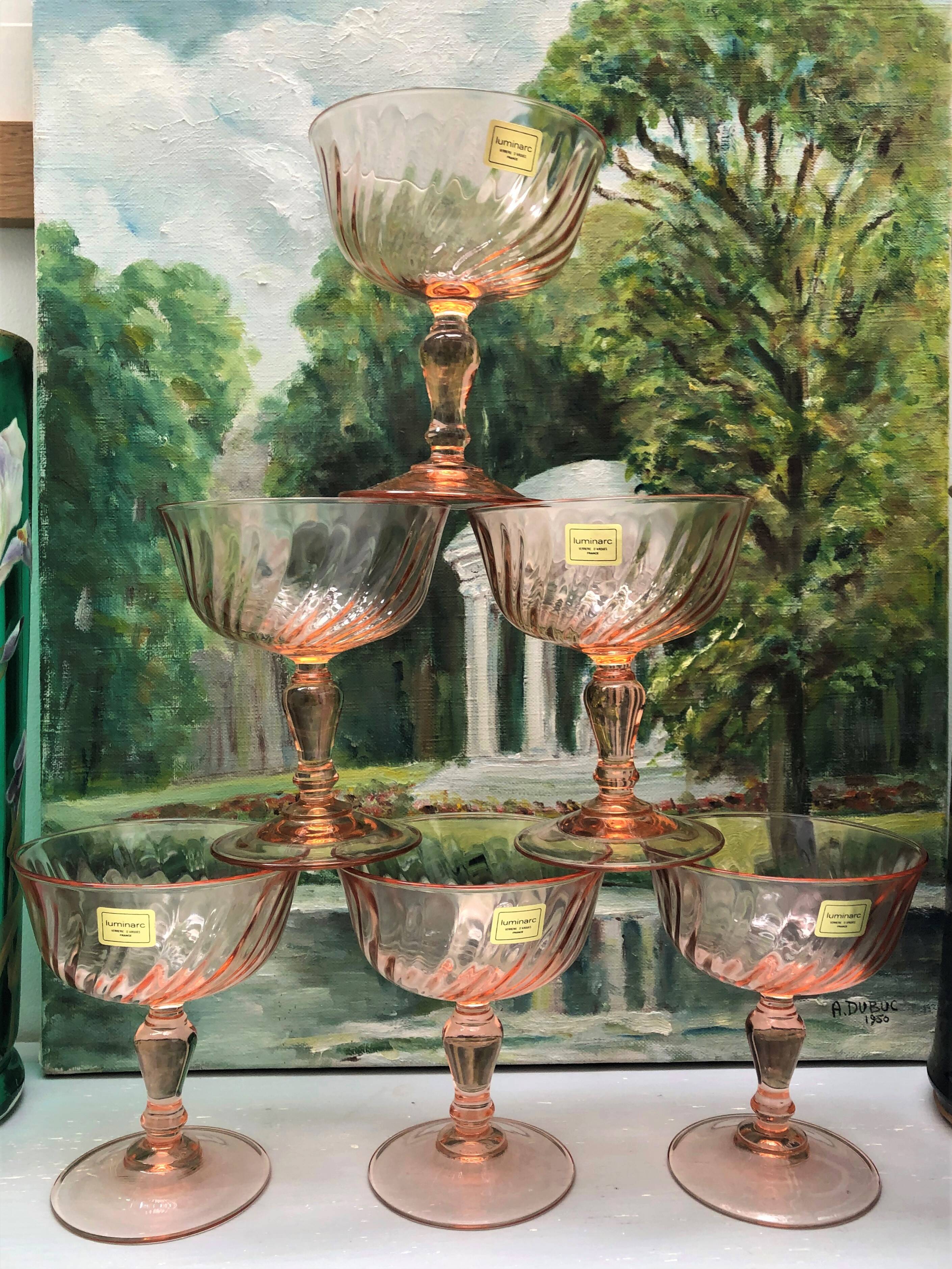 Rosaline champagne glass 70s design