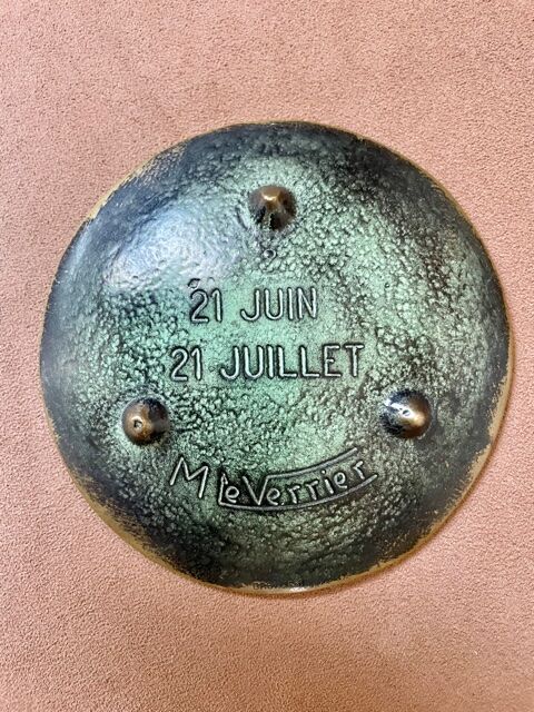 Cendrier Max Le Verrier en bronze 1950
