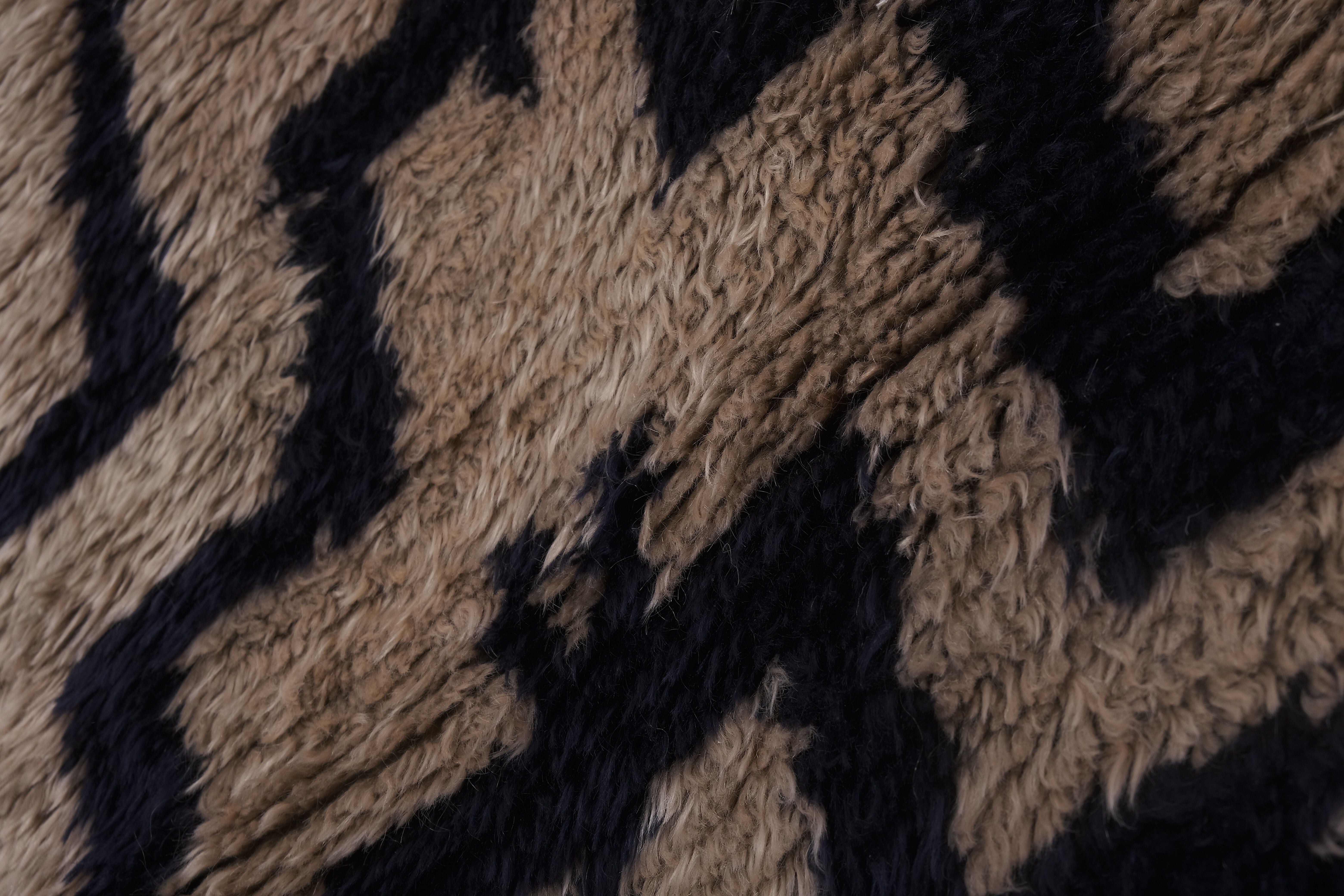 Vintage Turkish rug from Oushak, hand-woven 80x230 cm