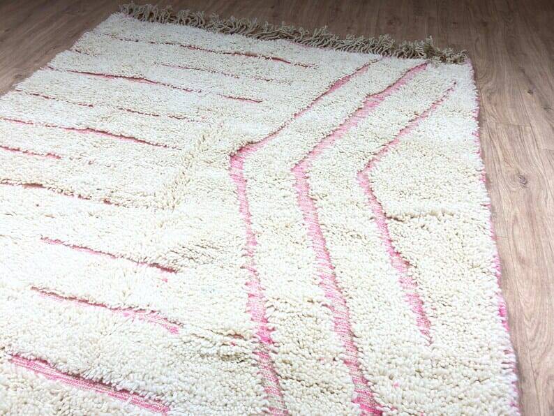 Tapis berbère sur mesure traditionnelle artisanale taille 1,5/2,5 m
